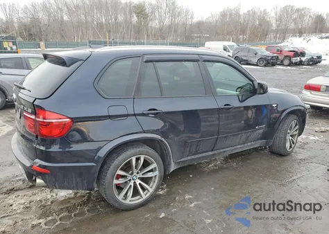 2013 BMW X5 xDrive50I from USA, damaged, VIN 5UXZV8C54D0C15595
